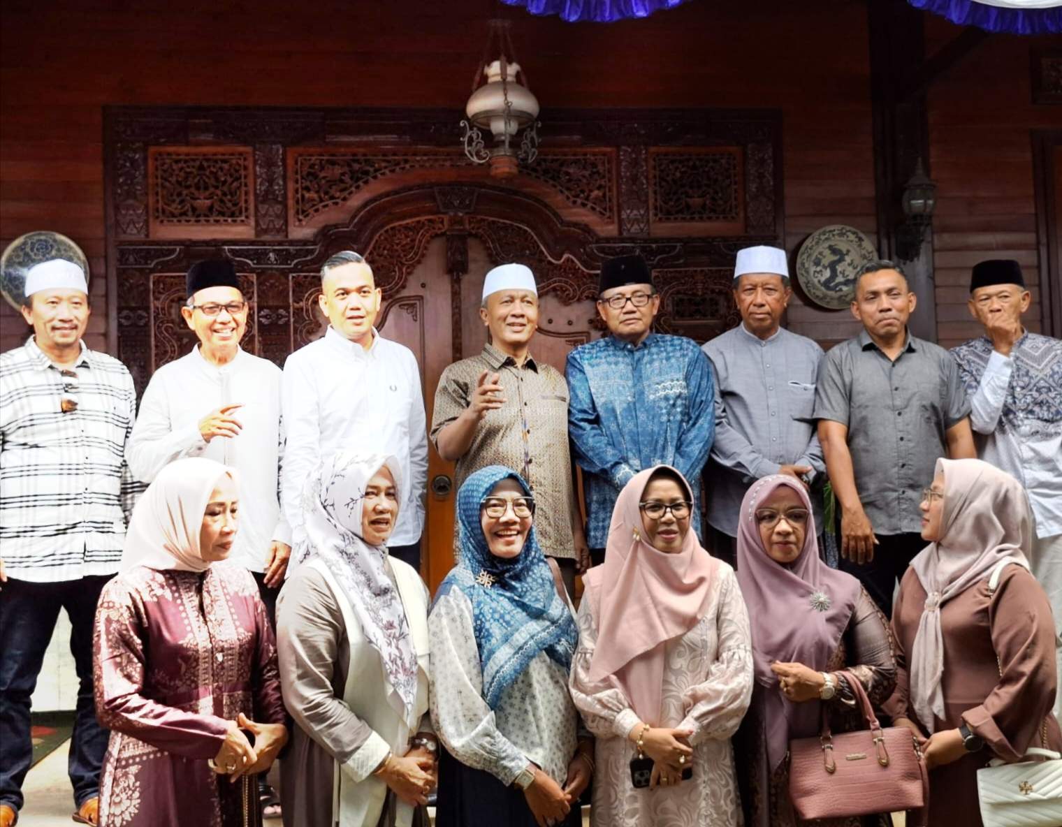 Anggota DPR RI F-NasDem, H. Fauzan Khalid  Gelar Open House dan Halal Bihalal